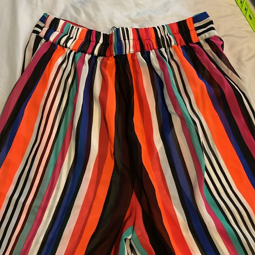 NWT AMERICA AND BEYOND COVER UP PANTS - Picture 3 of 5